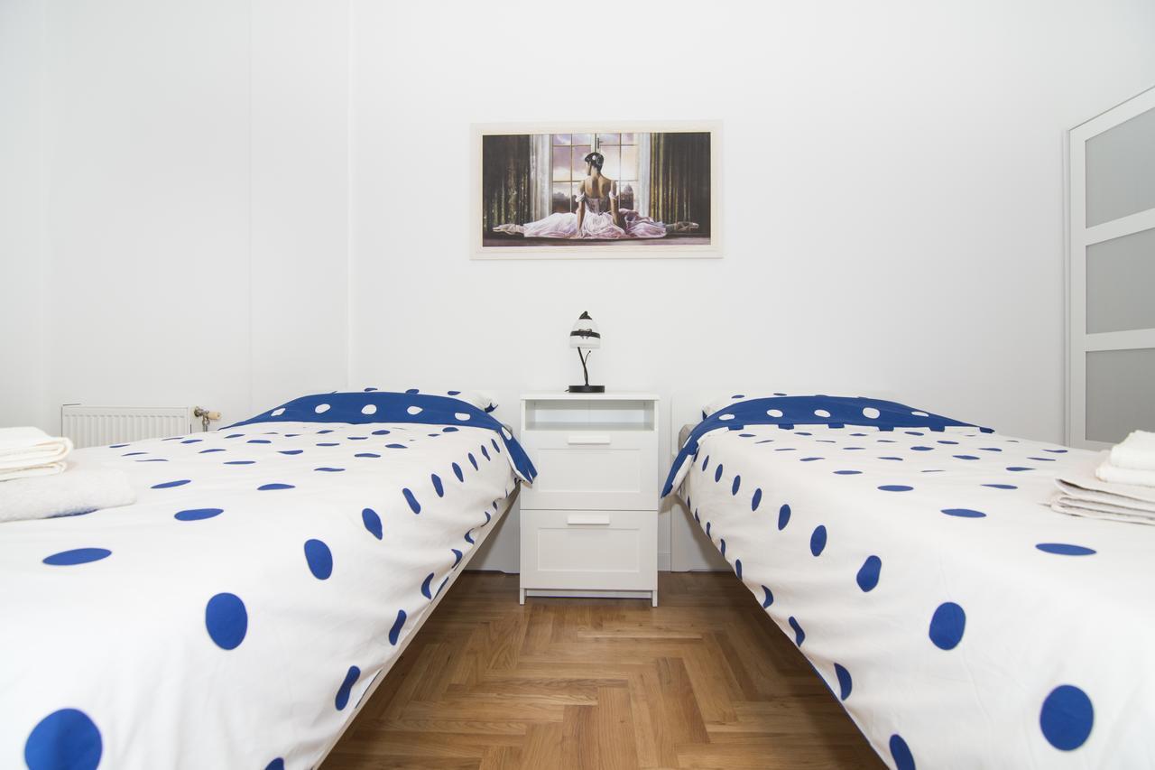 Ema Central Apartment Νόβι Σαντ Εξωτερικό φωτογραφία